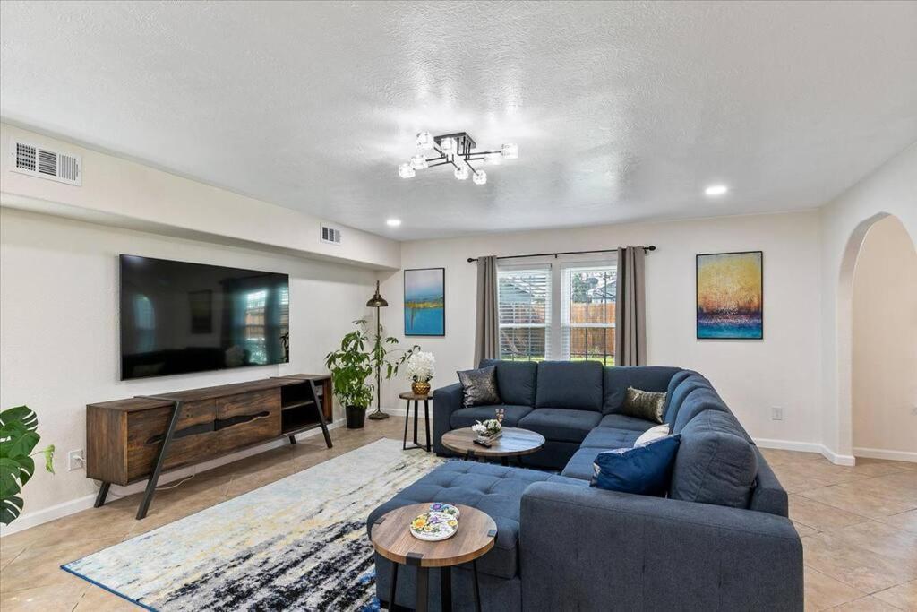 Lucky House - Tranquility In The Middle Of Houston - Tv In Every Room - 300 M2 ภายนอก รูปภาพ